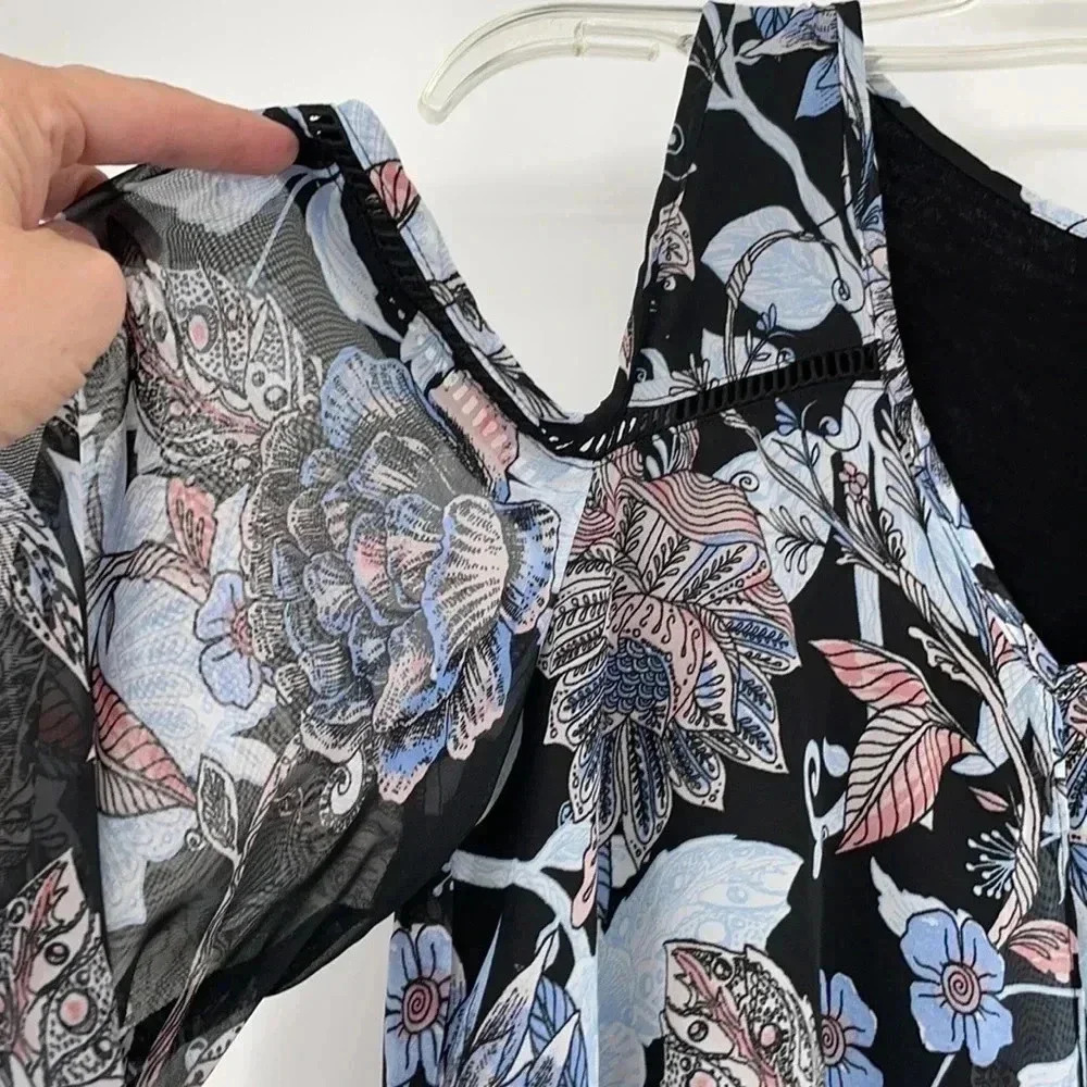 IZ Byer Floral Cold Shoulder Long Sleeved Top Medium - Picture 5 of 9